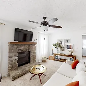 Charming East Escape Holiday home Nashville